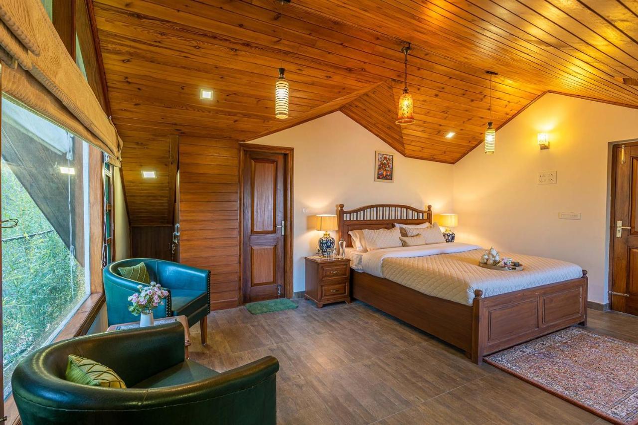 Stayvista At Floradale W Jacuzzi & Wood-Fire Pizza Kasauli Eksteriør billede