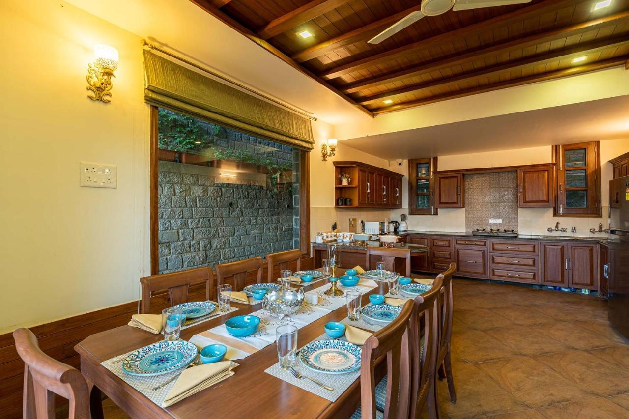 Stayvista At Floradale W Jacuzzi & Wood-Fire Pizza Kasauli Eksteriør billede